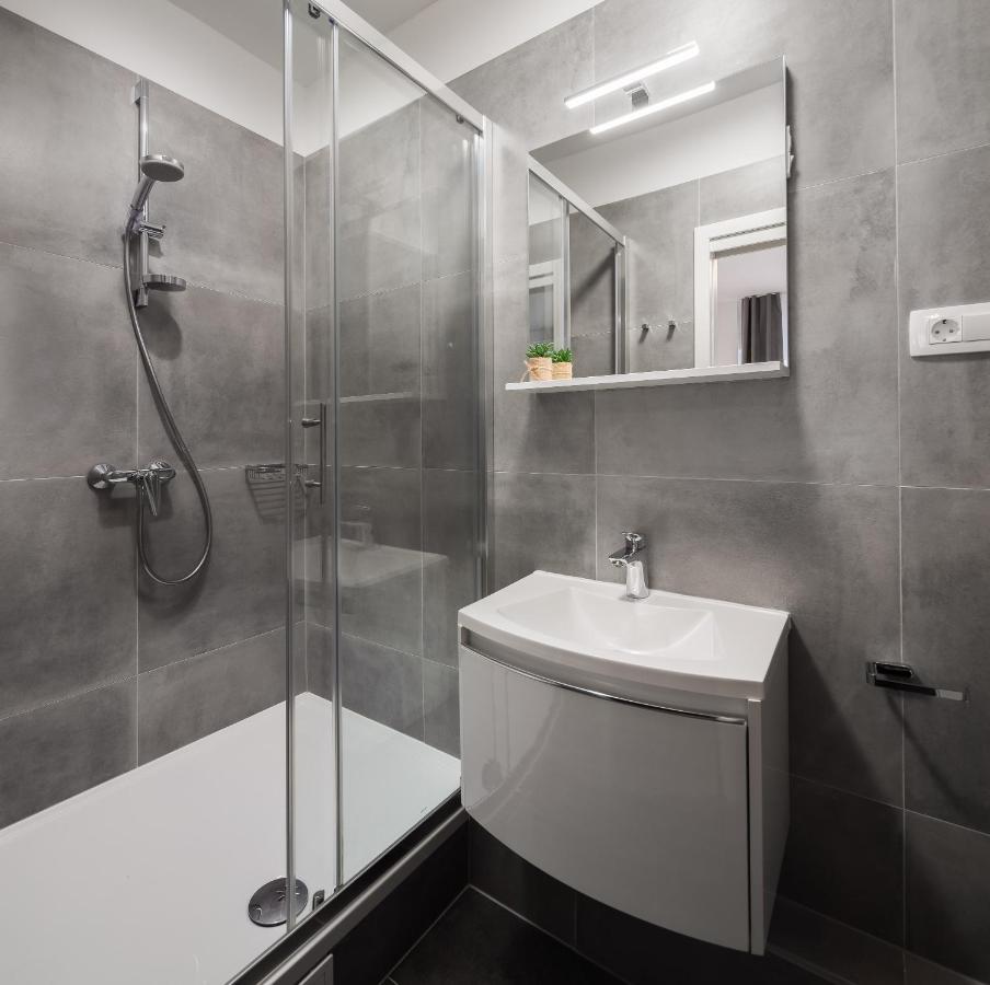 Luxury Studios & Room Five Split Ngoại thất bức ảnh